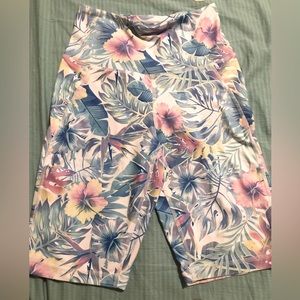 Sommer Ray biker short XS